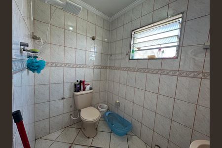 Casa à venda com 150m², 5 quartos e 2 vagas Casa à venda com 150m², 5 quartos e 2 vagasBanheiro 2 - Casa 03