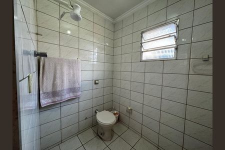Casa à venda com 150m², 5 quartos e 2 vagas Casa à venda com 150m², 5 quartos e 2 vagasBanheiro 1 - Casa 03