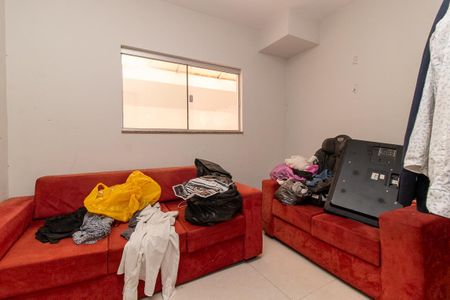 Quarto 7 serviço de casa à venda com 7 quartos, 850m² em Santa Quiteria, Curitiba