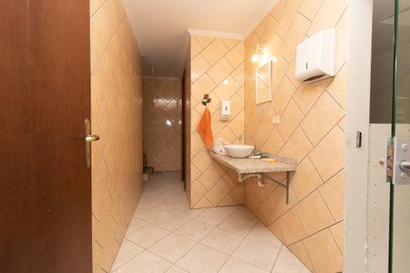 Área comum de casa à venda com 7 quartos, 850m² em Santa Quiteria, Curitiba