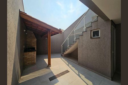 Casa à venda com 3 quartos, 175m² em Vila Sao Geraldo, São Paulo