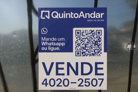 Fachada de casa à venda com 5 quartos, 150m² em Vila Brasil, São Paulo