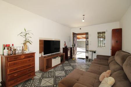 Sala de casa à venda com 5 quartos, 150m² em Vila Brasil, São Paulo