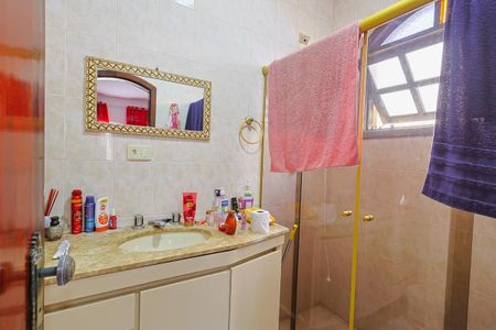 Banheiro da Suíte de casa à venda com 5 quartos, 182m² em Jardim Umarizal, São Paulo