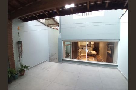 Casa à venda com 3 quartos, 125m² em Jardim Adriana, Guarulhos