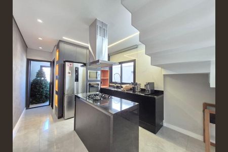 Casa à venda com 125m², 3 quartos e 5 vagas