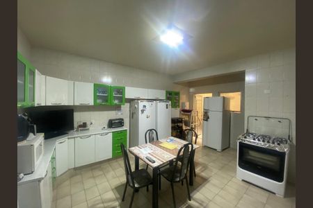 Casa à venda com 3 quartos, 200m² em Vila Barros, Guarulhos