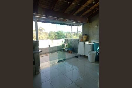 Casa à venda com 4 quartos, 315m² em Jardim do Papai, Guarulhos