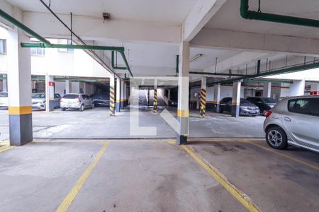 Garagem de apartamento à venda com 2 quartos, 53m² em Jardim Cláudia, São Paulo