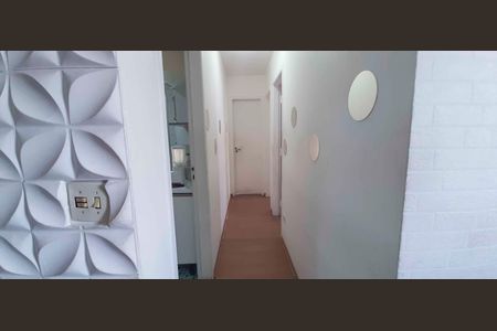 Apartamento à venda com 53m², 2 quartos e 1 vaga Apartamento à venda com 53m², 2 quartos e 1 vagaCorredor