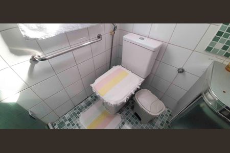 Apartamento à venda com 53m², 2 quartos e 1 vaga Apartamento à venda com 53m², 2 quartos e 1 vagaBanheiro
