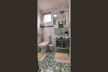 Banheiro de apartamento à venda com 2 quartos, 53m² em Jardim Cláudia, São Paulo