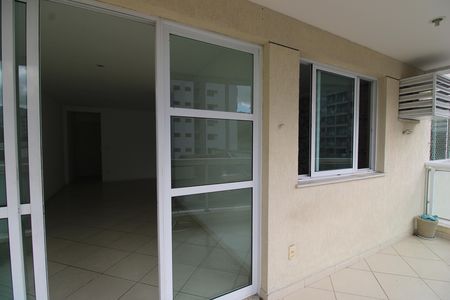 Sala - Varanda de apartamento para alugar com 3 quartos, 86m² em Freguesia (jacarepaguá), Rio de Janeiro