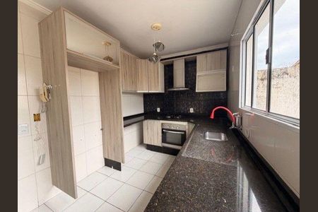 Casa à venda com 3 quartos, 100m² em Vila Sao Joao Batista, Guarulhos