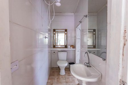 Banheiro  de kitnet/studio para alugar com 1 quarto, 80m² em Eldorado, Diadema
