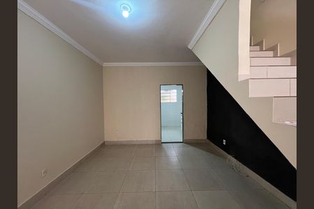 Sala de casa à venda com 2 quartos, 59m² em Ouro Preto, Belo Horizonte