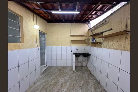 Área Privativa de casa à venda com 2 quartos, 59m² em Ouro Preto, Belo Horizonte