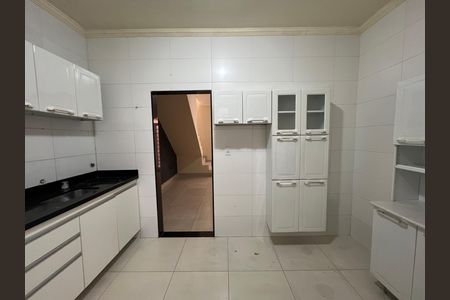 Cozinha de casa à venda com 2 quartos, 59m² em Ouro Preto, Belo Horizonte