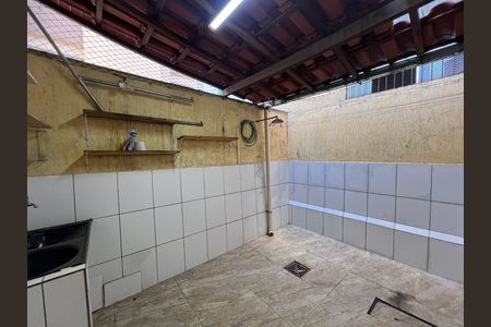 Área de Serviço de casa à venda com 2 quartos, 59m² em Ouro Preto, Belo Horizonte