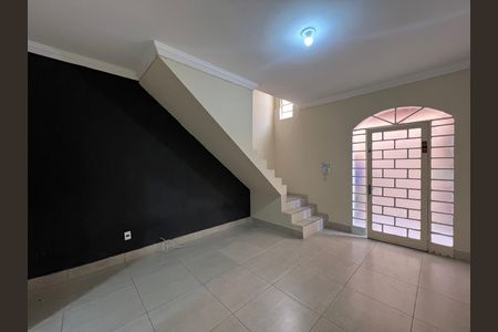 Sala de casa à venda com 2 quartos, 59m² em Ouro Preto, Belo Horizonte