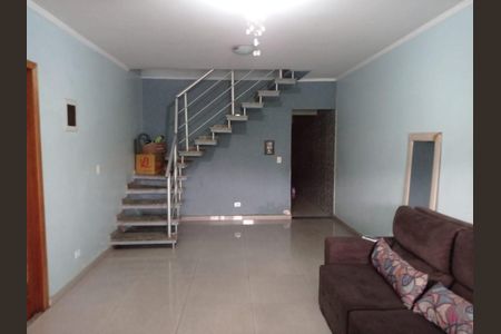 Casa à venda com 3 quartos, 126m² em Jardim Adriana, Guarulhos