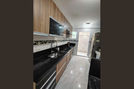 Casa à venda com 3 quartos, 125m² em Jardim Adriana, Guarulhos