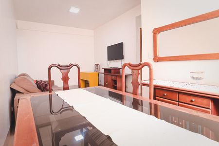 Sala de apartamento para alugar com 2 quartos, 66m² em Setor Bueno, Goiânia