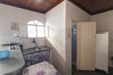 Cozinha de casa para alugar com 2 quartos, 50m² em Mangueira, São Gonçalo