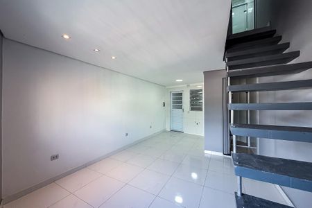 Apartamento para alugar com 45m², 2 quartos e sem vaga Apartamento para alugar com 45m², 2 quartos e sem vagaSala