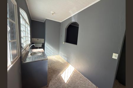Cozinha de apartamento à venda com 1 quarto, 360m² em Qr 2, Brasília