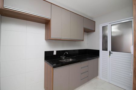 Cozinha - Armários de apartamento para alugar com 2 quartos, 44m² em Picanço, Guarulhos