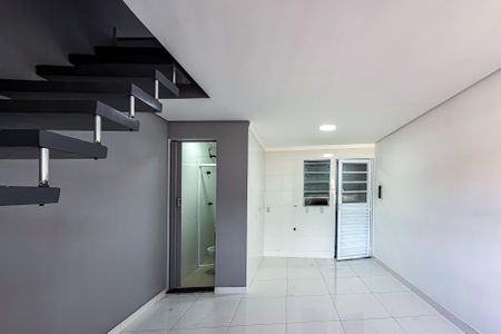 Sala de kitnet/studio para alugar com 2 quartos, 45m² em Tatuapé, São Paulo