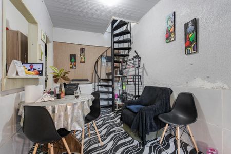Sala de casa à venda com 2 quartos, 65m² em Jardim Dona Leopoldina, Porto Alegre