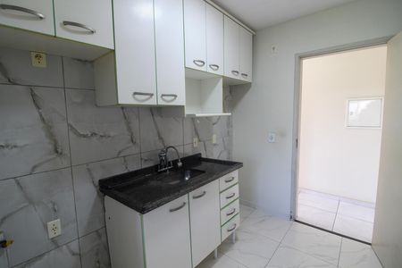 Cozinha de apartamento à venda com 2 quartos, 53m² em Jardim Monte Alegre, São Paulo