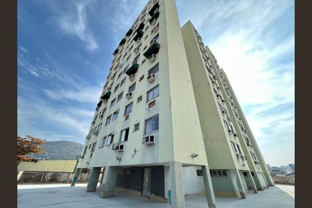 Apartamento à venda com 58m², 2 quartos e 1 vagaFachada