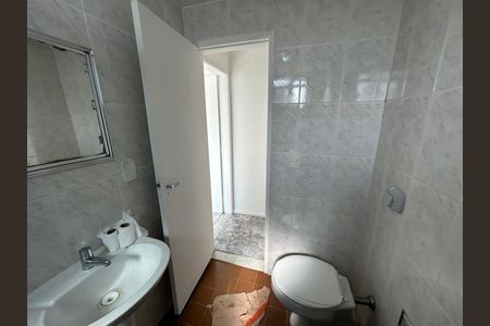 Banheiro de apartamento à venda com 2 quartos, 58m² em Cascadura, Rio de Janeiro