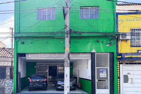 Studio para alugar com 45m², 2 quartos e sem vaga Studio para alugar com 45m², 2 quartos e sem vagaEntrada