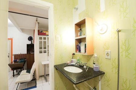 Banheiro de apartamento para alugar com 1 quarto, 80m² em Vila Pauliceia, São Paulo