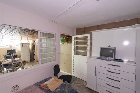 Quarto 1 de casa para alugar com 2 quartos, 45m² em Mangueira, São Gonçalo