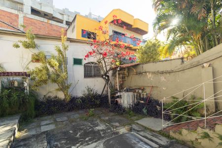 Quintal de casa para alugar com 2 quartos, 45m² em Mangueira, São Gonçalo
