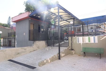 Área comum - Portaria de apartamento para alugar com 3 quartos, 54m² em Vila Taquari, São Paulo
