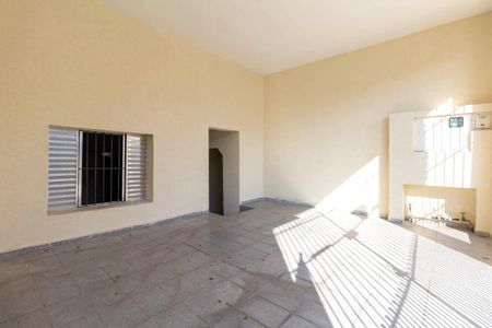 Casa para alugar com 152m², 2 quartos e 1 vaga Casa para alugar com 152m², 2 quartos e 1 vagaGaragem