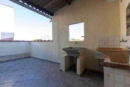 Casa para alugar com 152m², 2 quartos e 1 vaga Casa para alugar com 152m², 2 quartos e 1 vagaÁrea de Serviço e Varanda