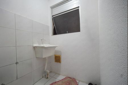 Área de Serviço de apartamento para alugar com 2 quartos, 50m² em Serraria, São José