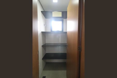 Despensa de apartamento para alugar com 2 quartos, 85m² em Nova Aliança, Ribeirão Preto