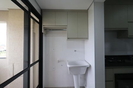 Apartamento para alugar com 85m², 2 quartos e 2 vagas Apartamento para alugar com 85m², 2 quartos e 2 vagasCozinha