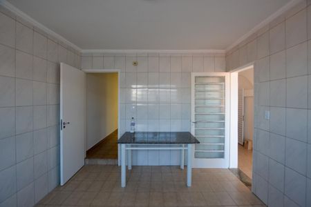 COZINHA de casa para alugar com 2 quartos, 225m² em Jardim das Vertentes, São Paulo