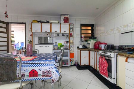 Cozinha de casa para alugar com 2 quartos, 154m² em Penha de França, São Paulo