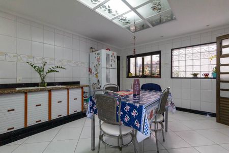 Cozinha de casa para alugar com 2 quartos, 154m² em Penha de França, São Paulo