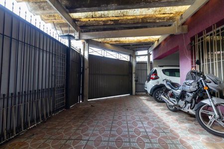 Garagem de casa para alugar com 2 quartos, 154m² em Penha de França, São Paulo